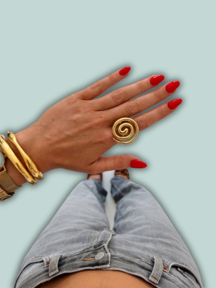 Lila Ring (Adjustable)